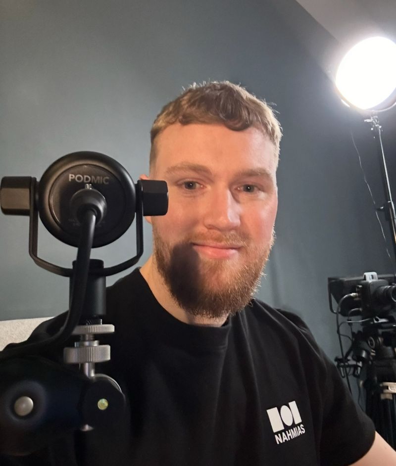 I just reached 1000 YouTube subscribers!